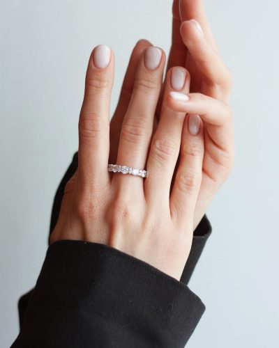 beautiful-hands-with-ring.jpg